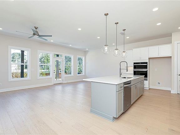 5th image of 1981 Carver Ln NE #48