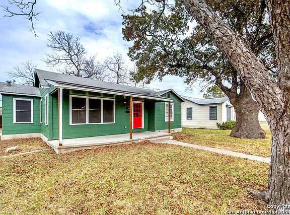 2nd image of 343 Hermine Blvd