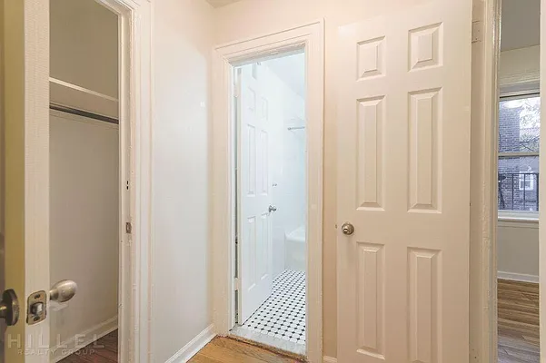 Rented by Hillel Realty Group | media 19