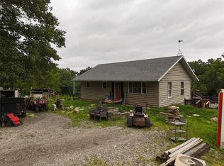 321 Beardsley Dr, Runnells, IA 50237
