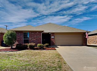 12432 Hunters Mill Trl, Burleson, TX 76028