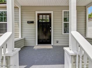 5247 Sunderland Rd, Jacksonville, FL 32210