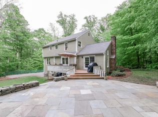 25 Carmel Ct, Madison, CT 06443
