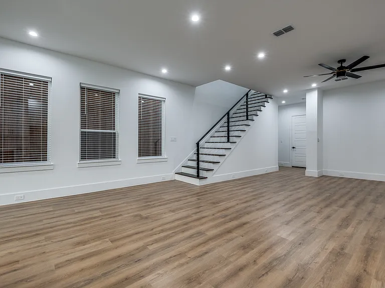 2343 Hondo Ave #2345 — Photo 5