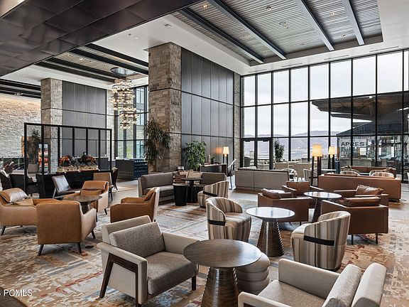 2nd image of 1702 W Glencoe Mountain Way #7048