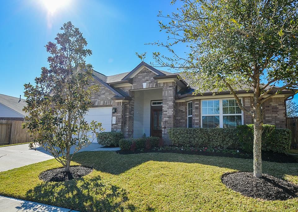 1st image of 7010 Redstaff Ct