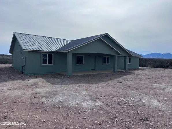 1282 E Roosevelt Rd, Huachuca City, AZ 85616