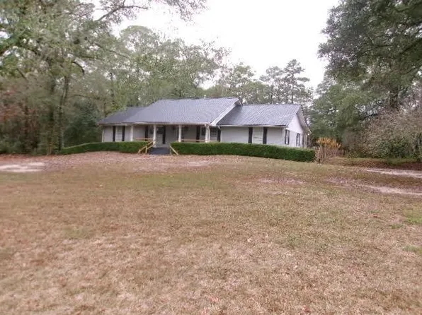 861 Sanford Rd, Andalusia, AL 36420