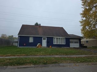 906 Hile Ln, Englewood, OH 45322