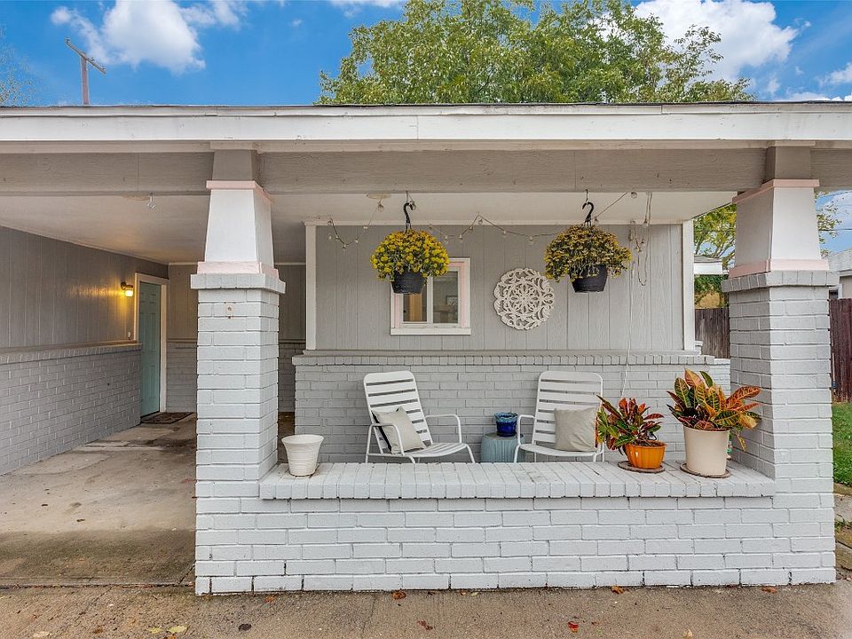 1st image of 2708 Travis Ave