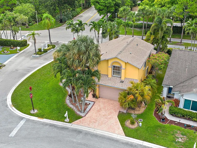 119 Hammocks Dr — Photo 22