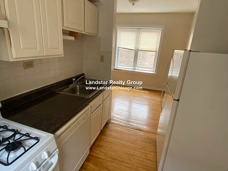 2835 W Cullom Ave #2 — Photo 7