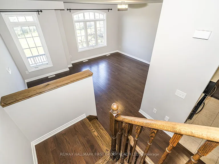 64 Quarrie Ln — Photo 25