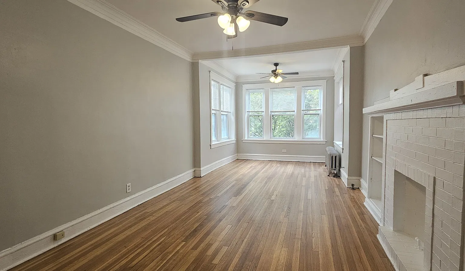 2 bed, 1100 sqft, $1,875 — Photo 2