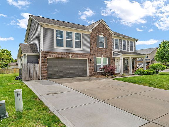 2nd image of 2805 Solidago Dr