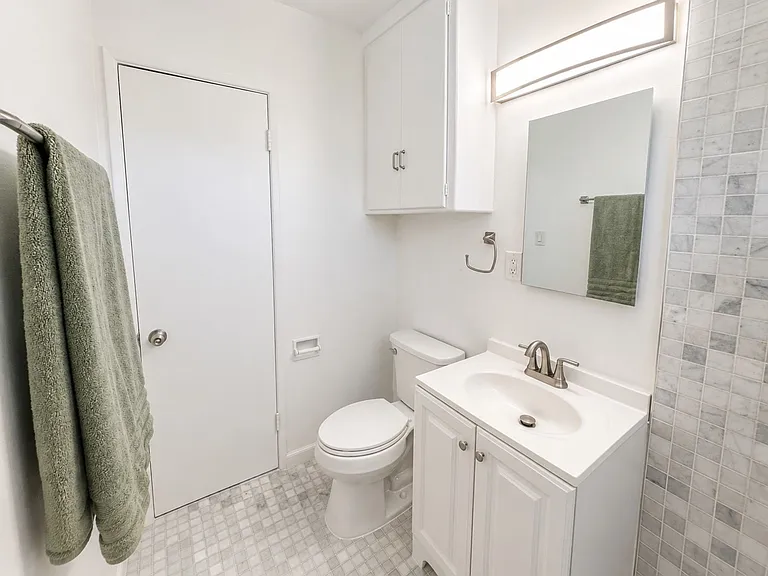 Must-See! 1bd+1ba At 1553-1555 Riverside Dr. Glendale, Ca 91201 — Photo 9