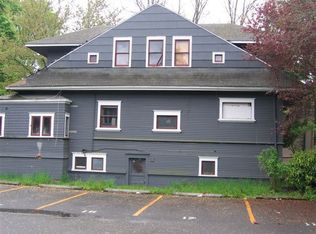 1122 34th Ave, Seattle, WA 98122