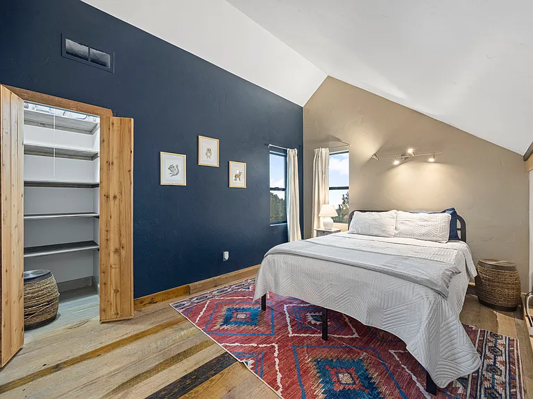 2350 Linden Dr — Photo 31
