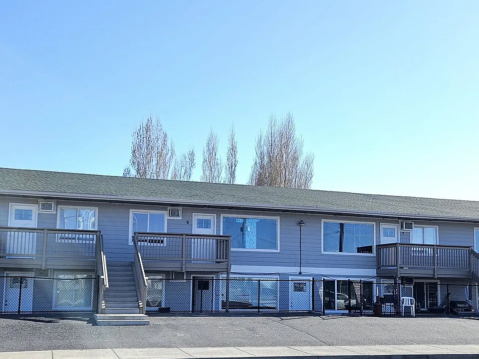 7865 Valley Rd NE #16