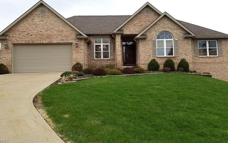 1st image of 2836 Maco Dr
