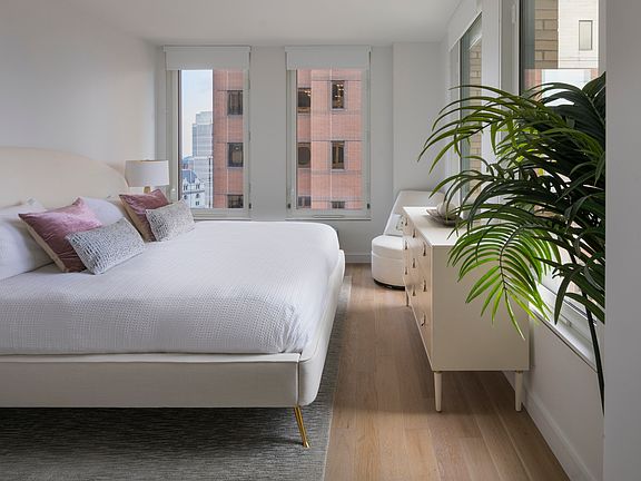 5th image of 146 Pierrepont St APT 16D