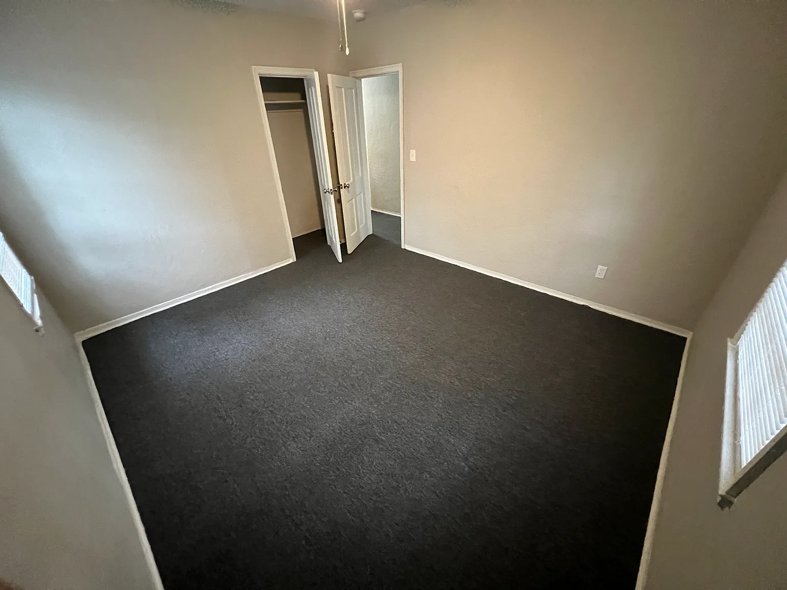 3602 Norwich St — Photo 4