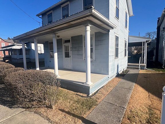 3rd image of 318 E Railroad Ave