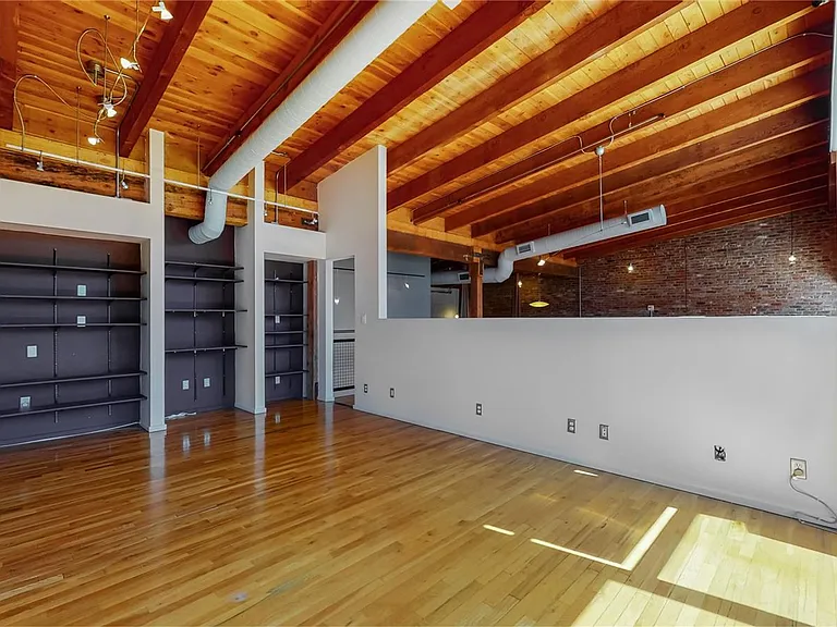 1720 Wynkoop St #411 — Photo 30