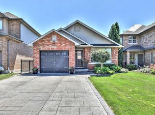 4191 Bianca Forest Dr, Burlington, ON L7M 4L4