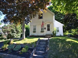 104 South St, Plymouth, MA 02360
