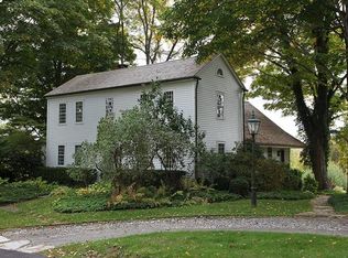 119 Calhoun St, Washington Depot, CT 06794