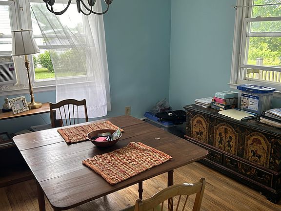5th image of 465 Joslen Blvd