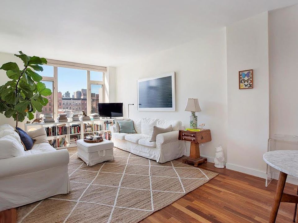 1st image of 161 E 110th St APT 3J