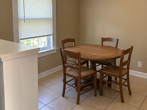 dinette area