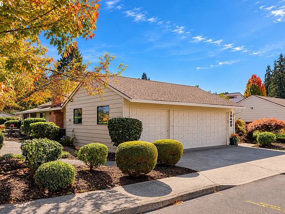 3rd image of 15452 SW Summerfield Ln