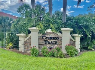 2700 Cypress Trace Cir APT 3122, Naples, FL 34119