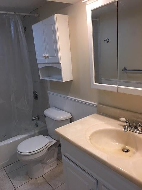 1st image of 40 Austin Ave APT 202