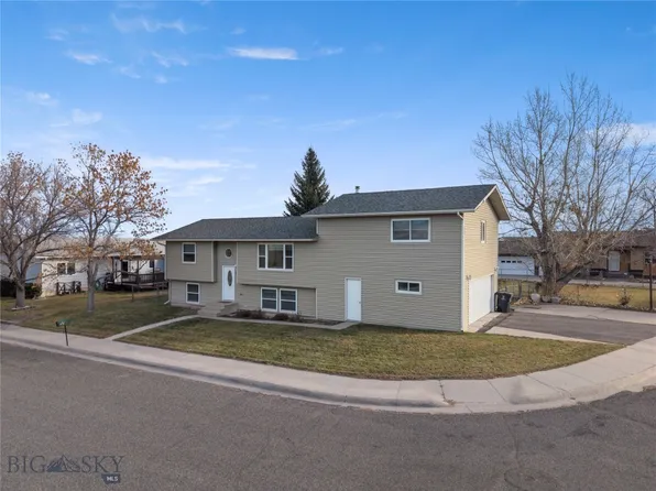 1698 Larson Dr, Helena, MT 59601