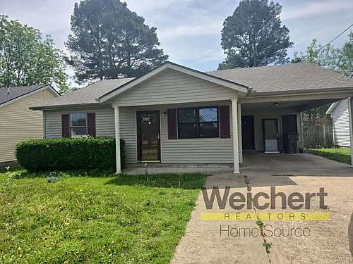 2804 Brookside Cir Photo 1