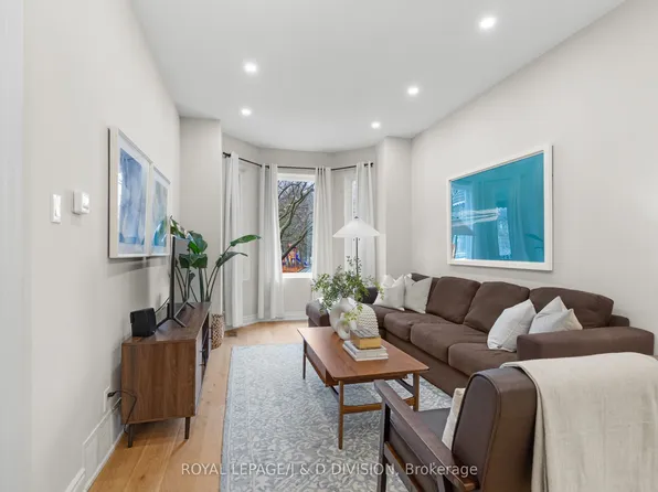 28 Argyle St, Toronto, ON M6J 1N4