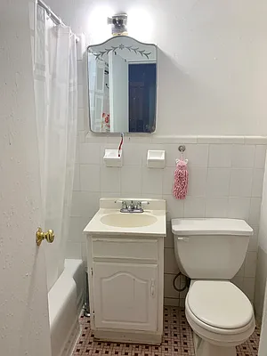 Rented by Paley Management | media 23