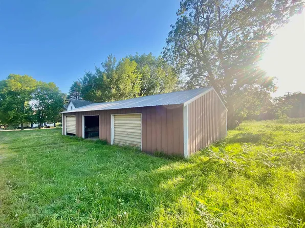 403 W 5th St, Alexandria, NE 68303