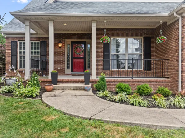 767 Flint Ridge Rd, Versailles, KY 40383