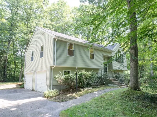 611 Henshaw St, Leicester, MA 01524