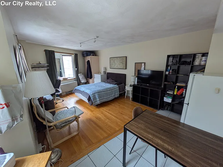 12 Mount Auburn St #5 — Photo 3