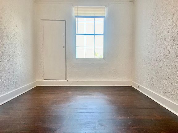3rd image of 4460 E Falk Pl