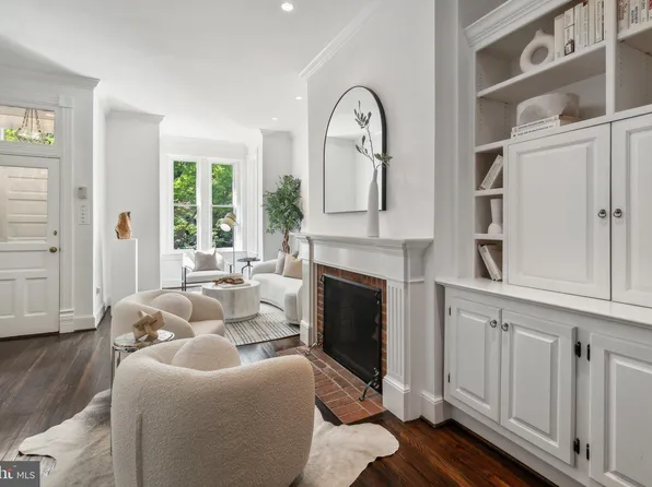 2813 N St NW, Washington, DC 20007