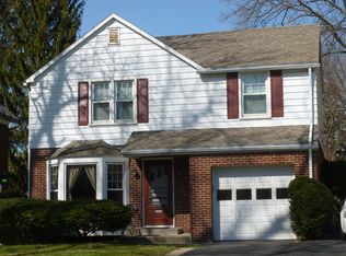 2319 Goddard Rd, Toledo, OH 43606