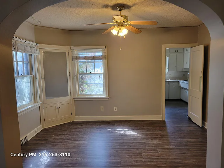 3419 Edgemont St — Photo 5