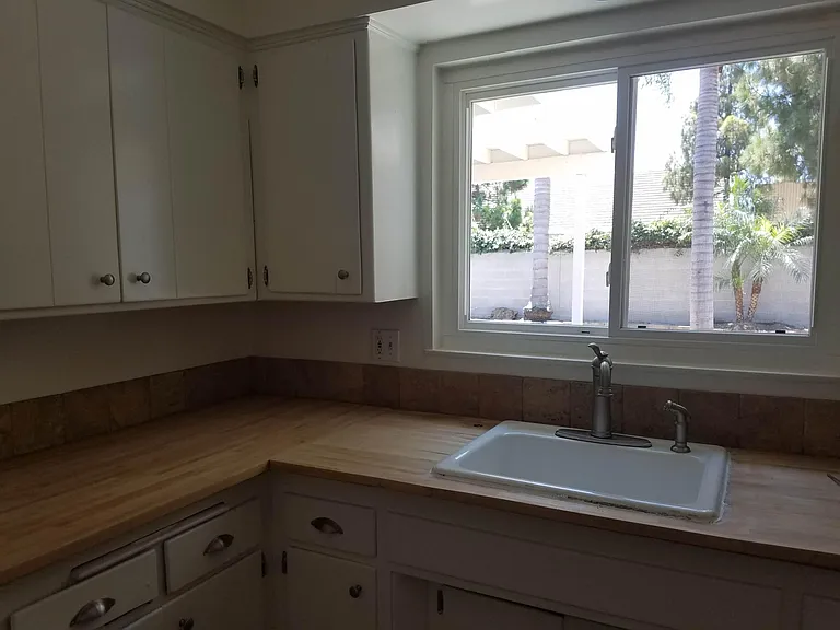 4051 Boone St — Photo 5
